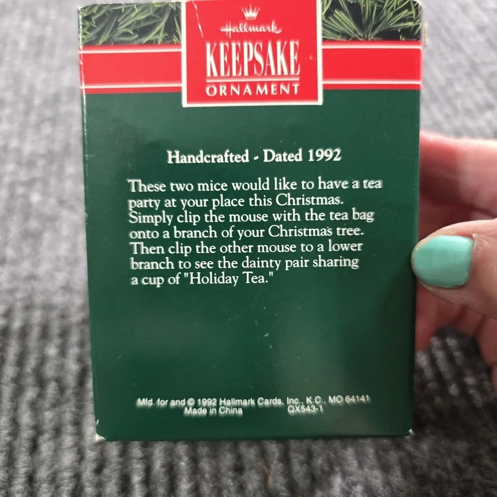 Hallmark Keepsake Ornament 1992 Holiday Teatime‎ Mice Tea Set of 2 QX543-1